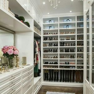 Meet your Posher, Eglon